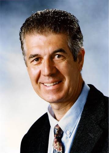 Dr. Pierre Vassilakos